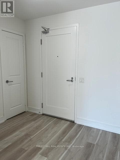 Single Family at 218- 320 Tweedsmuir Avenue, Toronto (Forest Hill South), Ontario - Photo 6 - RE/MAX Garden City Realty