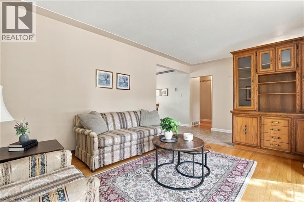 Single Family at 1054 UNION Street, Kitchener, Ontario - Photo 6 - RE/MAX Garden City Realty