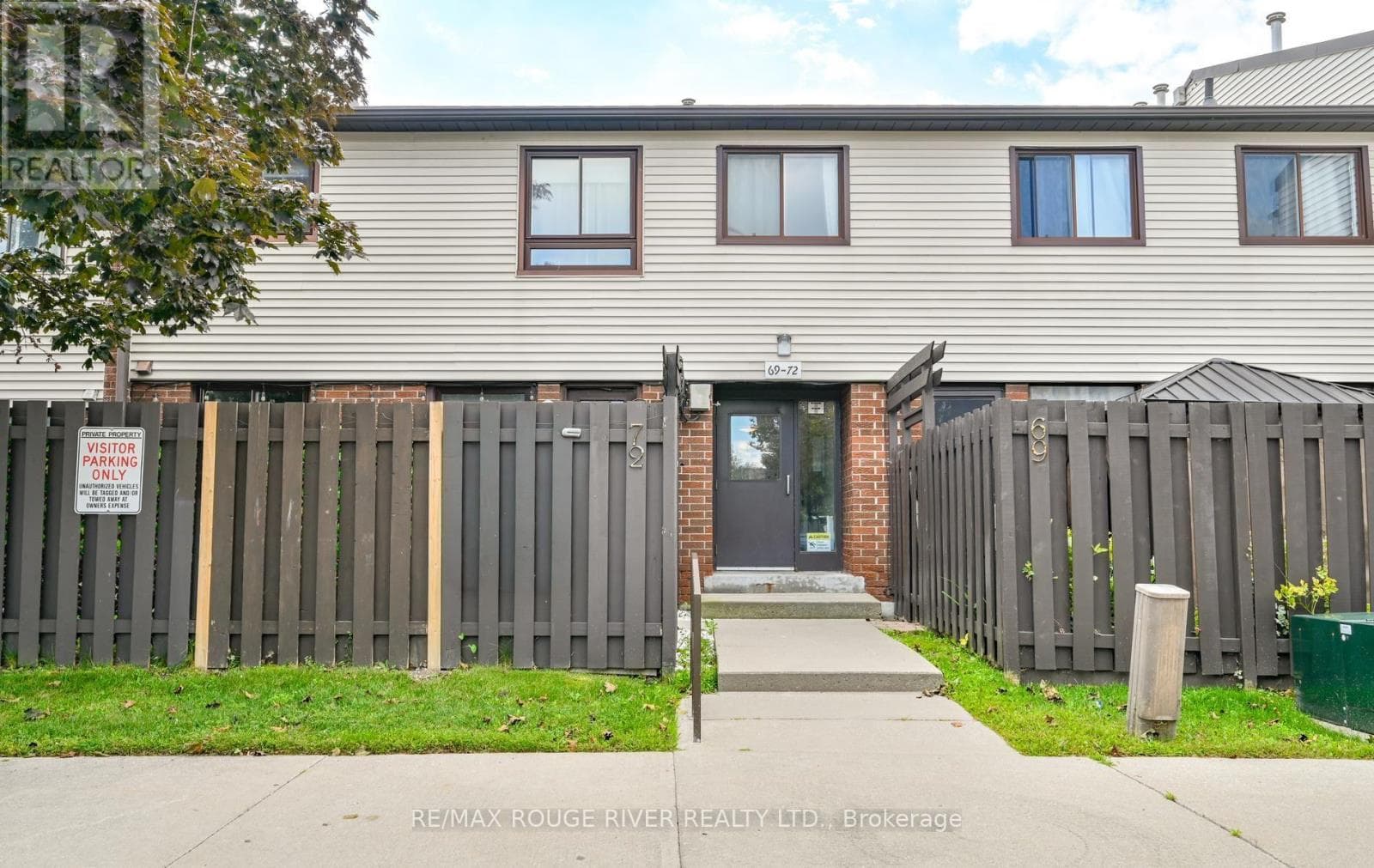 Single Family at 72- 960 Glen Street, Oshawa (Lakeview), Ontario - Photo 3 - RE/MAX Garden City Realty