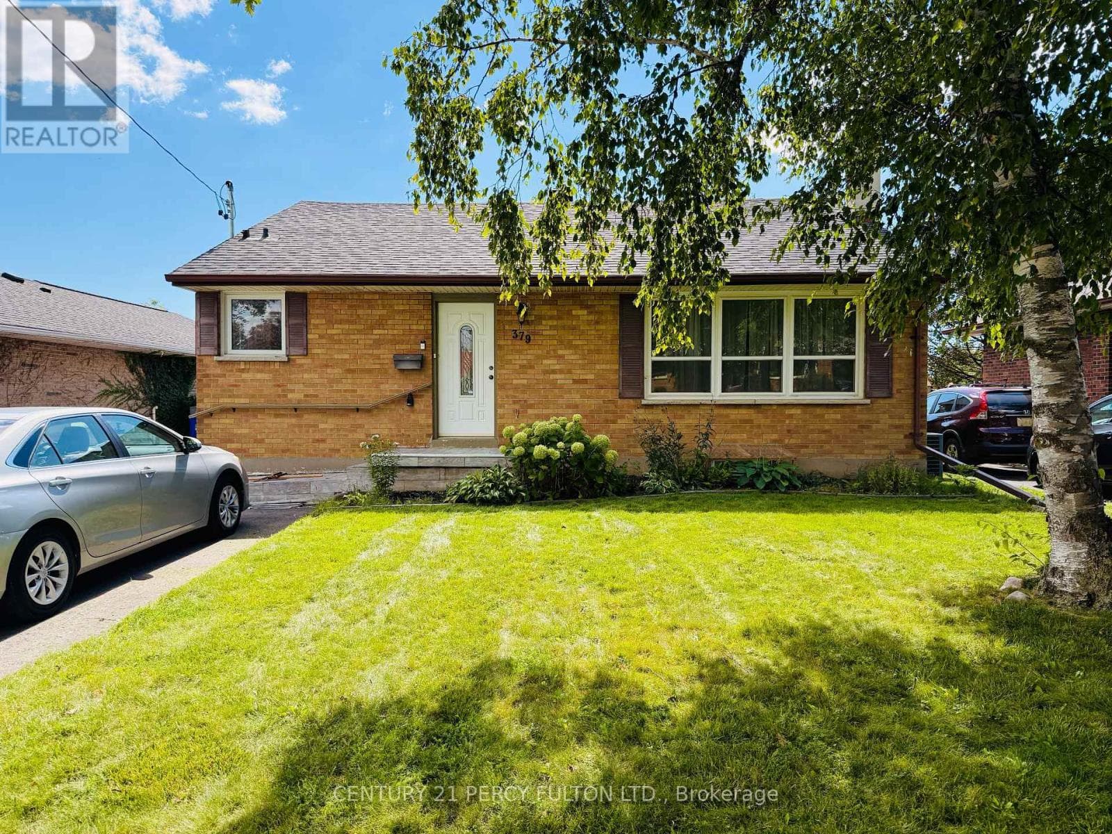 379 Welland Avenue