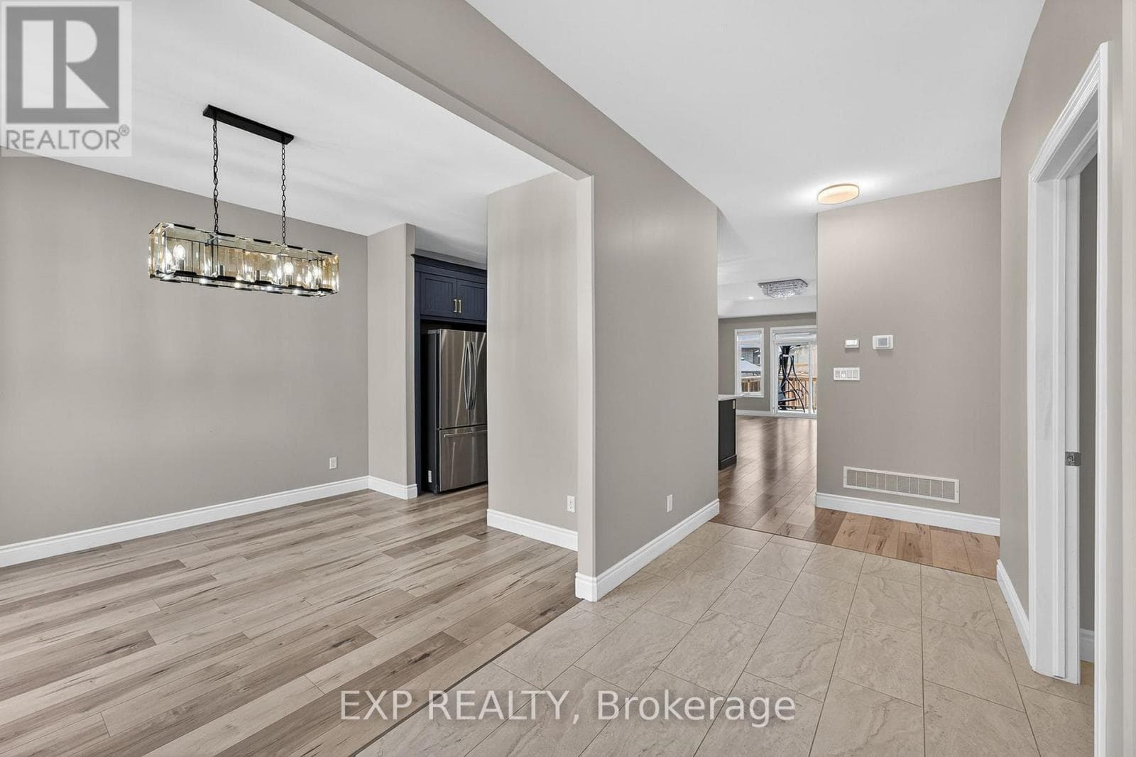 Single Family at 85 Covington Crescent, Belleville (Thurlow Ward), Ontario - Photo 3 - RE/MAX Garden City Realty