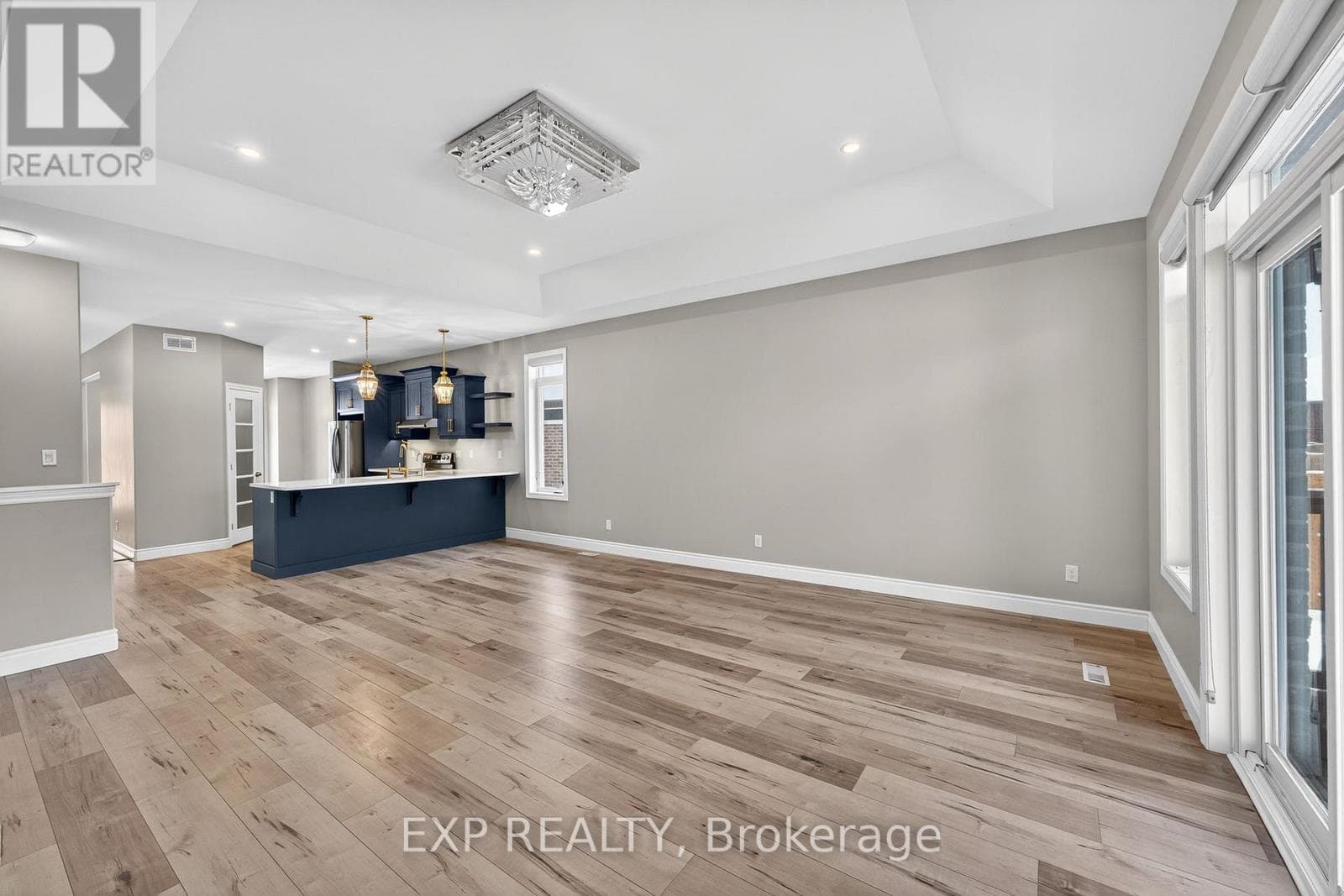 Single Family at 85 Covington Crescent, Belleville (Thurlow Ward), Ontario - Photo 8 - RE/MAX Garden City Realty