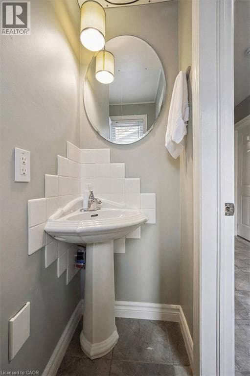 Single Family at 112 MARGARET Avenue, Waterloo, Ontario - Photo 9 - RE/MAX Garden City Realty