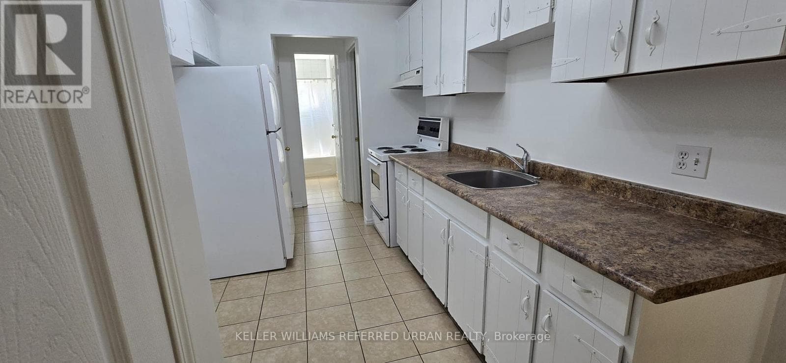 Multi-family at 6- 303 Frontenac Avenue, Oshawa (Vanier), Ontario - Photo 4 - RE/MAX Garden City Realty