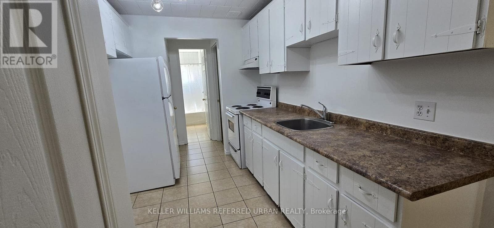 Multi-family at 6- 303 Frontenac Avenue, Oshawa (Vanier), Ontario - Photo 5 - RE/MAX Garden City Realty