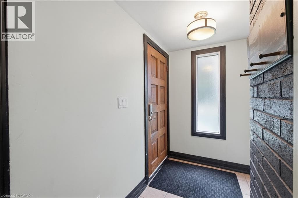 Single Family at 67 WAKELIN Terrace, St. Catharines, Ontario - Photo 7 - RE/MAX Garden City Realty