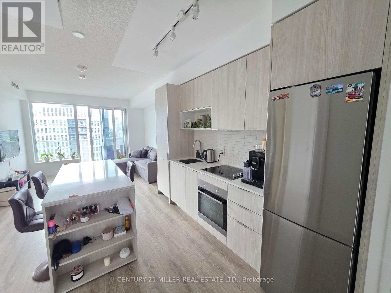 Single Family at 2301- 20 Tubman Avenue, Toronto (Regent Park), Ontario - Photo 6 - RE/MAX Garden City Realty