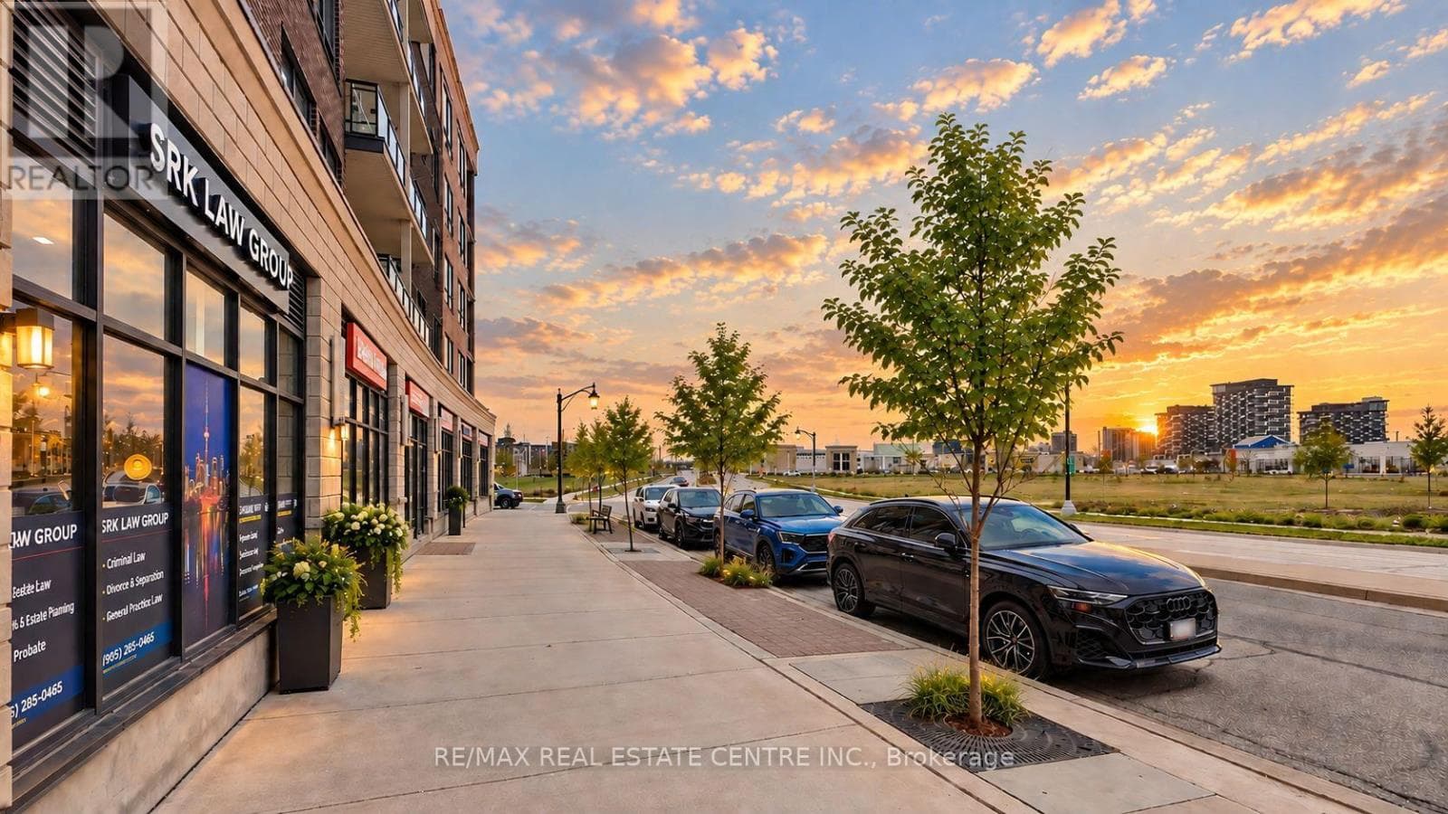 Retail at 4- 150 Oak Park Boulevard, Oakville (RO River Oaks), Ontario - Photo 4 - RE/MAX Garden City Realty