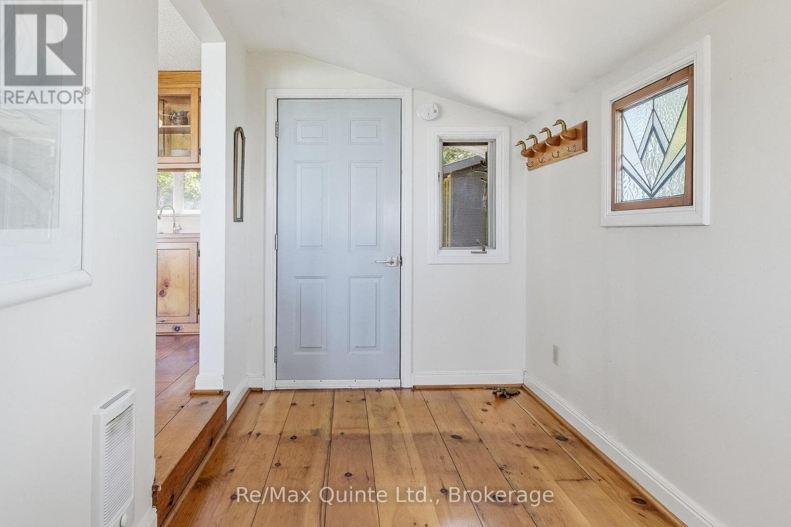Single Family at 14 Bayshore Road, Brighton, Ontario - Photo 6 - RE/MAX Garden City Realty