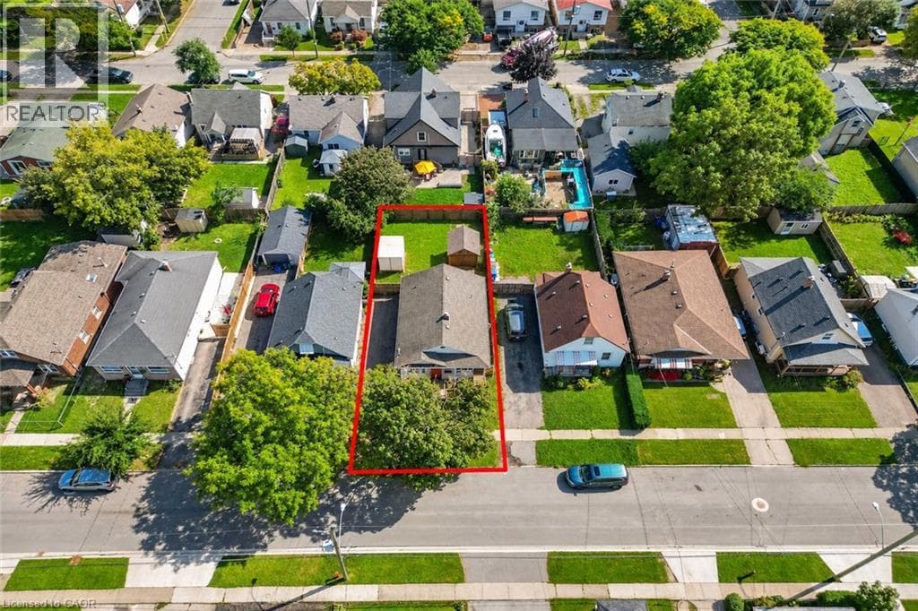 Single Family at 62 COSBY Avenue, St. Catharines, Ontario - Photo 2 - RE/MAX Garden City Realty