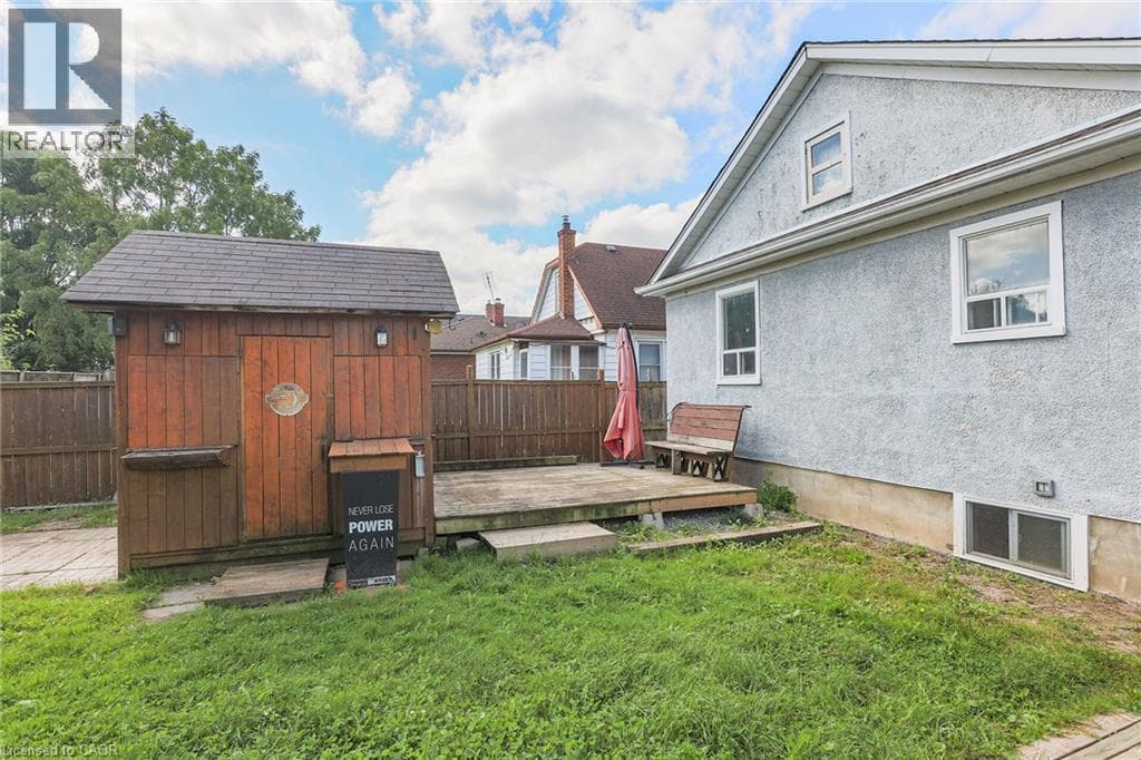 Single Family at 62 COSBY Avenue, St. Catharines, Ontario - Photo 3 - RE/MAX Garden City Realty