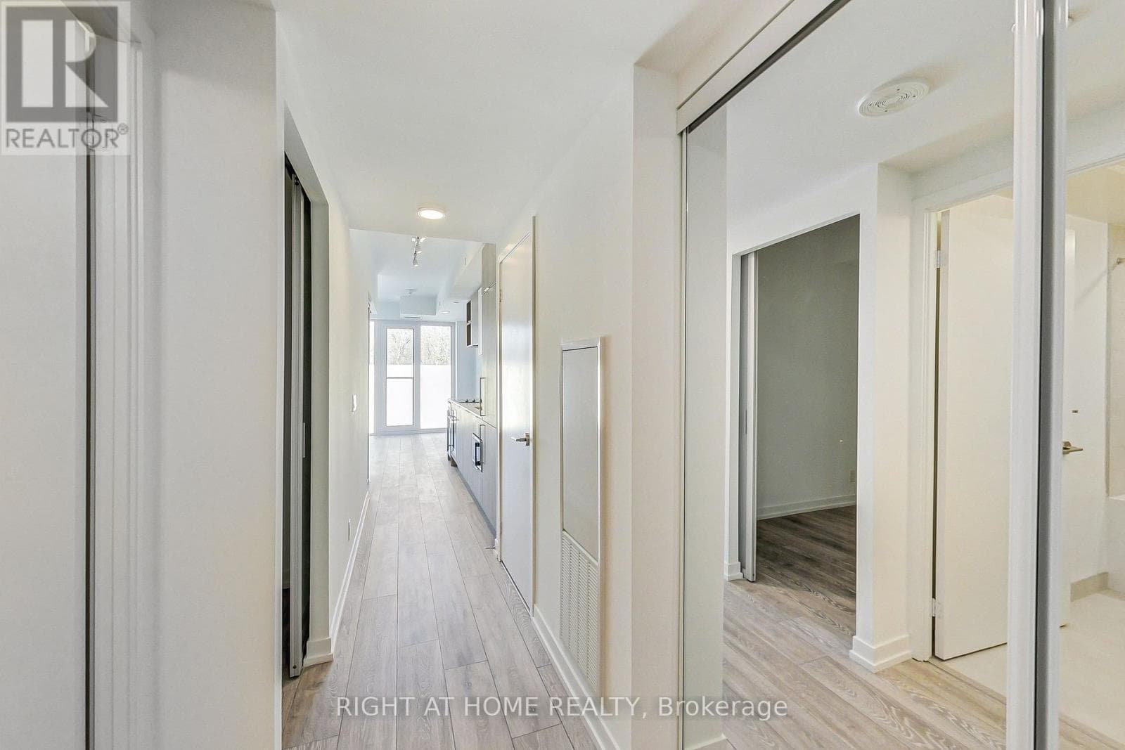 Single Family at 519- 2020 Bathurst Street, Toronto (Humewood-Cedarvale), Ontario - Photo 2 - RE/MAX Garden City Realty
