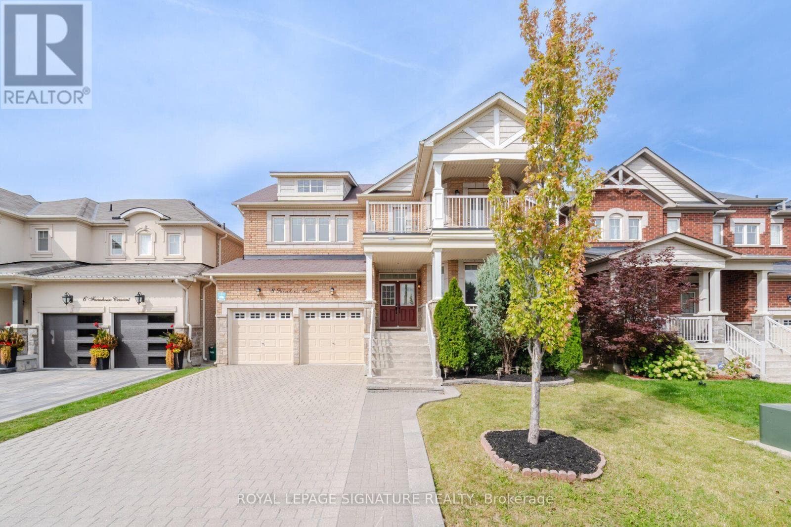 8 Farmhouse Crescent