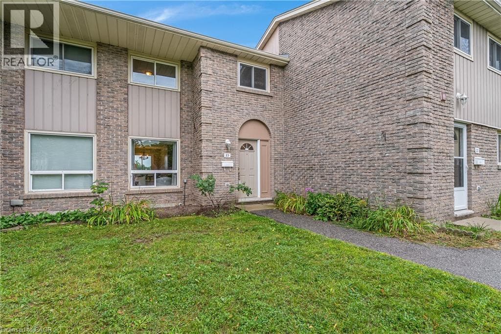 23- 25 UPPER CANADA Drive