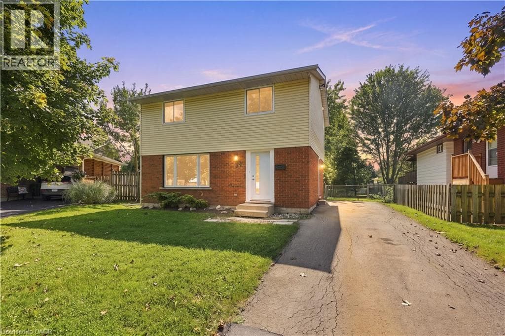 27 CUMMINGTON Place
