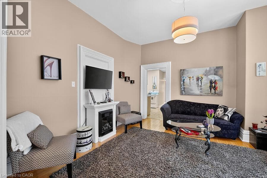 Multi-family at 91 MAIN Street, Grimsby, Ontario - Photo 10 - RE/MAX Garden City Realty