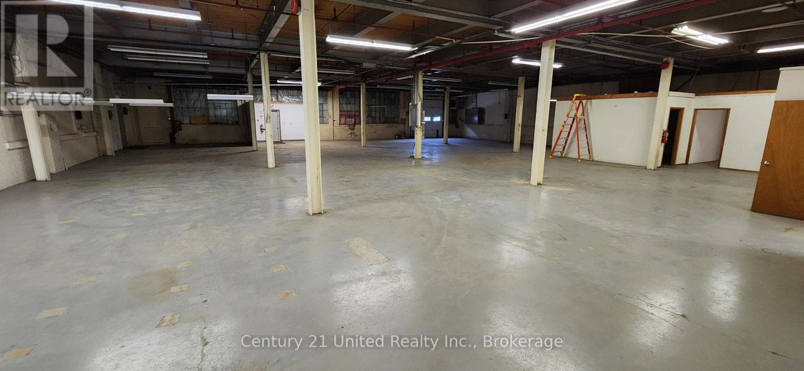 Industrial at 10- 280 Perry Street, Peterborough (Town Ward 3), Ontario - Photo 3 - RE/MAX Garden City Realty