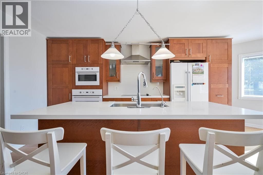 Single Family at 12 LANGEVIN Drive, Wasaga Beach, Ontario - Photo 10 - RE/MAX Garden City Realty