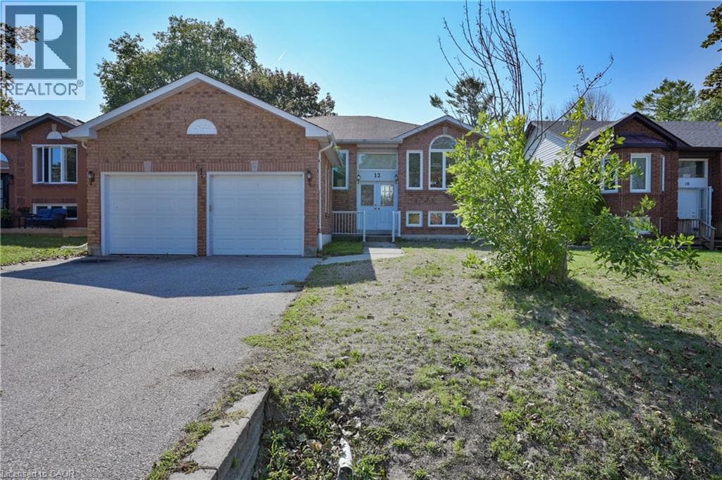 Single Family at 12 LANGEVIN Drive, Wasaga Beach, Ontario - Photo 3 - RE/MAX Garden City Realty