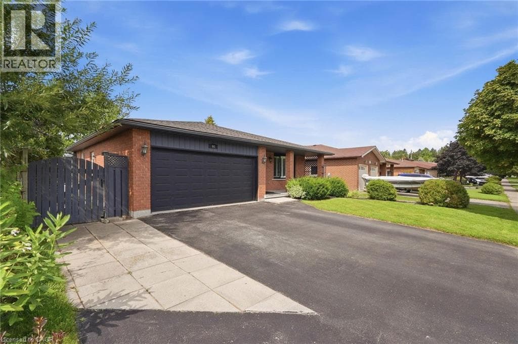 Single Family at 60 EBYDALE Drive, Kitchener, Ontario - Photo 3 - RE/MAX Garden City Realty