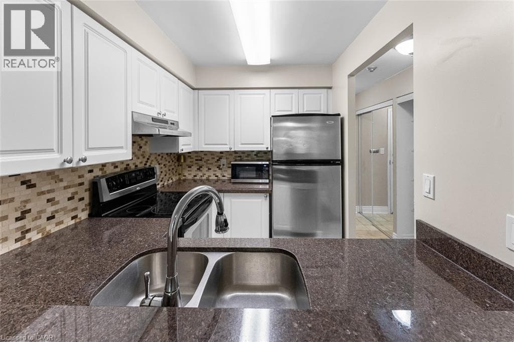 Single Family at 308- 398 EGLINTON Avenue, Toronto, Ontario - Photo 9 - RE/MAX Garden City Realty
