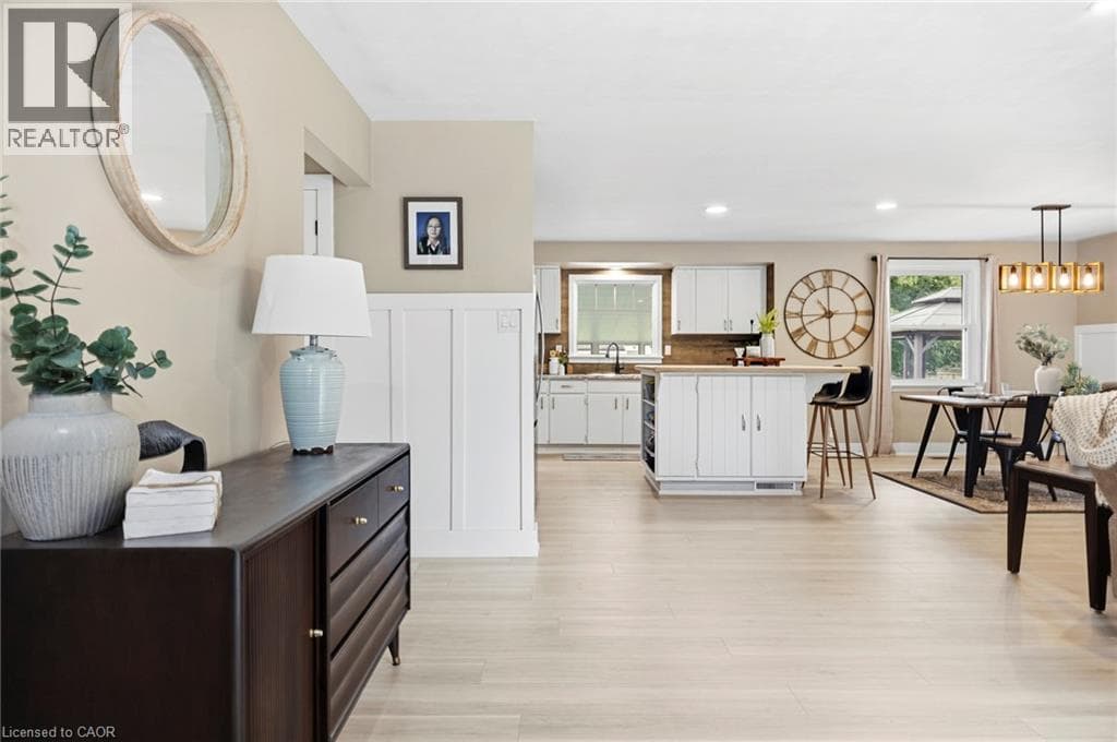 Single Family at 17 BUTLER Drive, St. Thomas, Ontario - Photo 6 - RE/MAX Garden City Realty