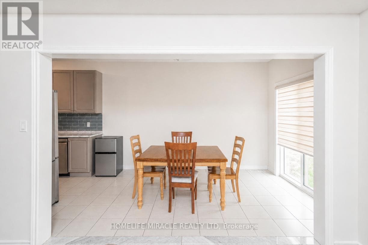 Single Family at 82 Baker Street, Thorold (Thorold Downtown), Ontario - Photo 7 - RE/MAX Garden City Realty