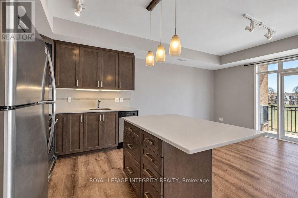 Single Family at 206- 805 Beauparc Drive, Ottawa, Ontario - Photo 3 - RE/MAX Garden City Realty