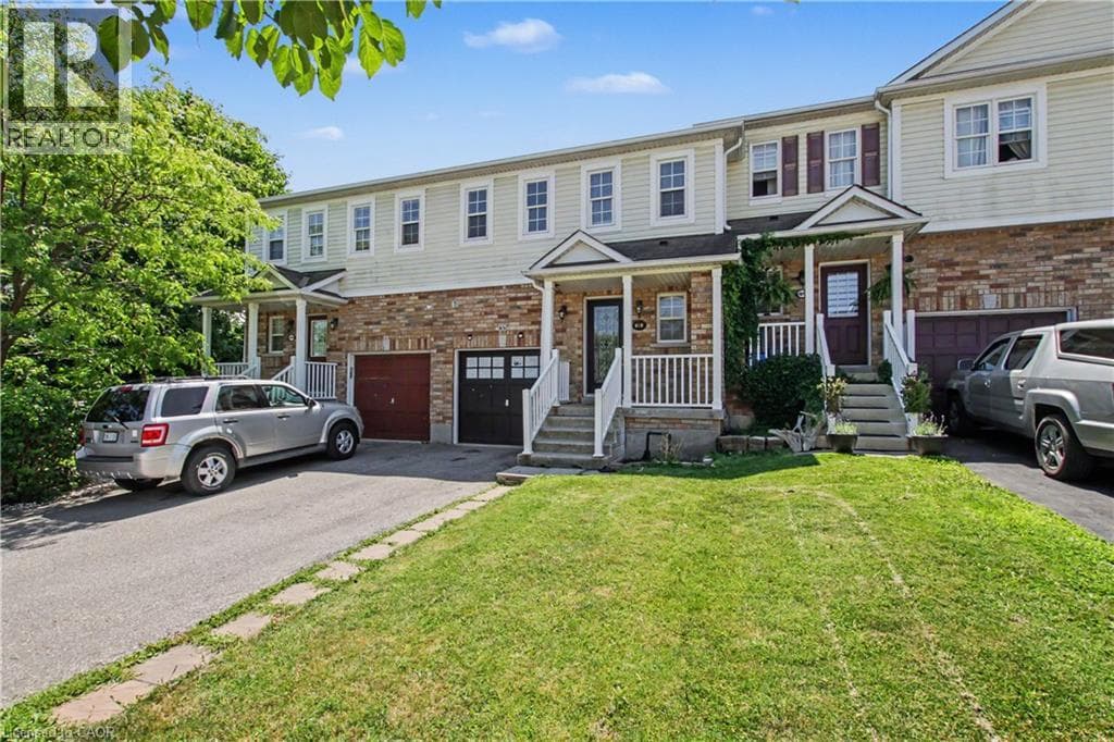 Single Family at 88 BLOOMINGTON Drive, Cambridge, Ontario - Photo 4 - RE/MAX Garden City Realty