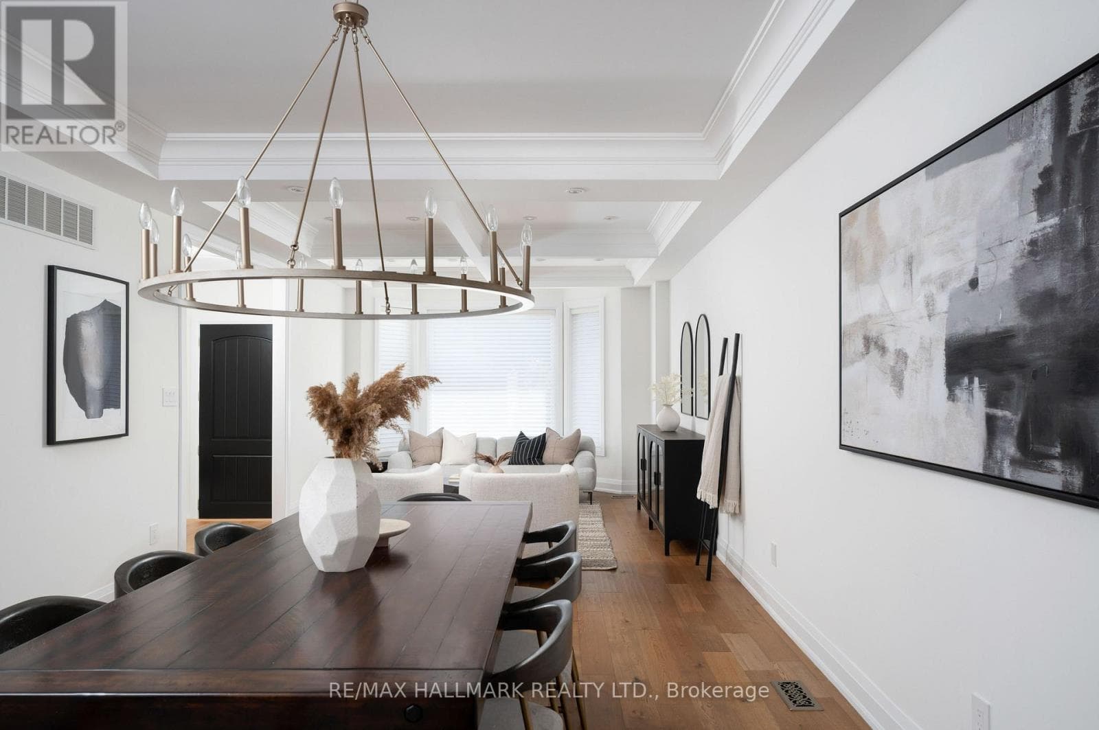Single Family at 136 Glenwood Crescent, Toronto (O'Connor-Parkview), Ontario - Photo 6 - RE/MAX Garden City Realty
