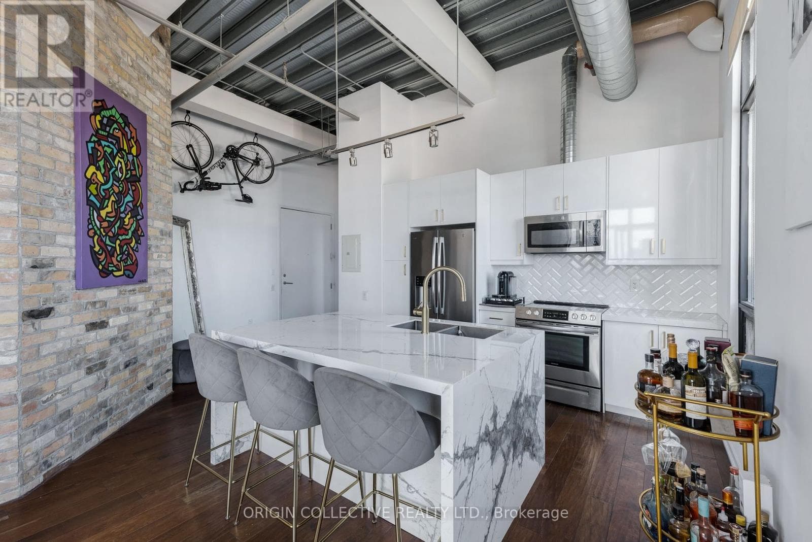 Single Family at PH2- 736 Dundas Street, Toronto (Regent Park), Ontario - Photo 6 - RE/MAX Garden City Realty