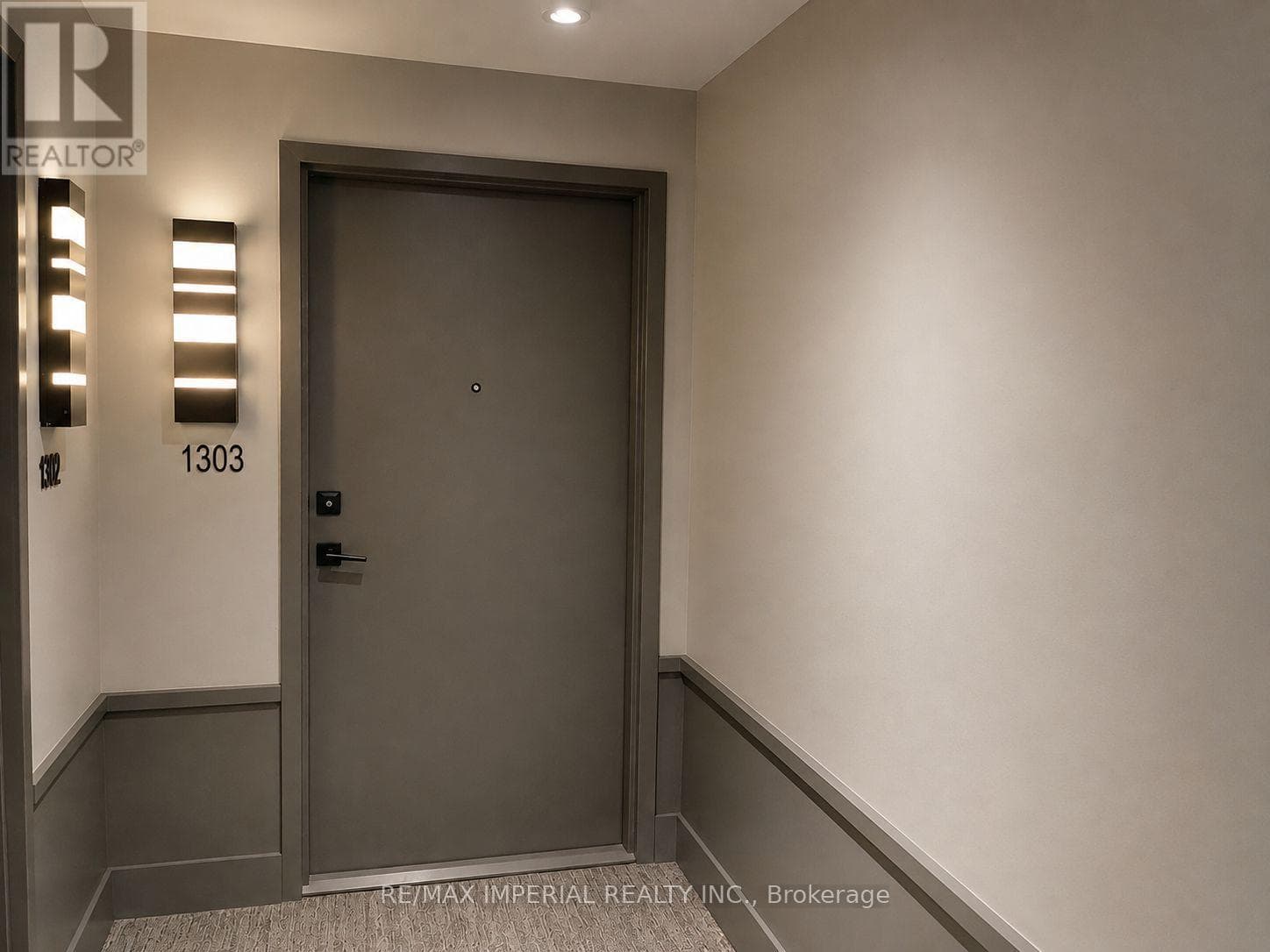 Single Family at 1303- 2481 Taunton Road, Oakville (RO River Oaks), Ontario - Photo 6 - RE/MAX Garden City Realty