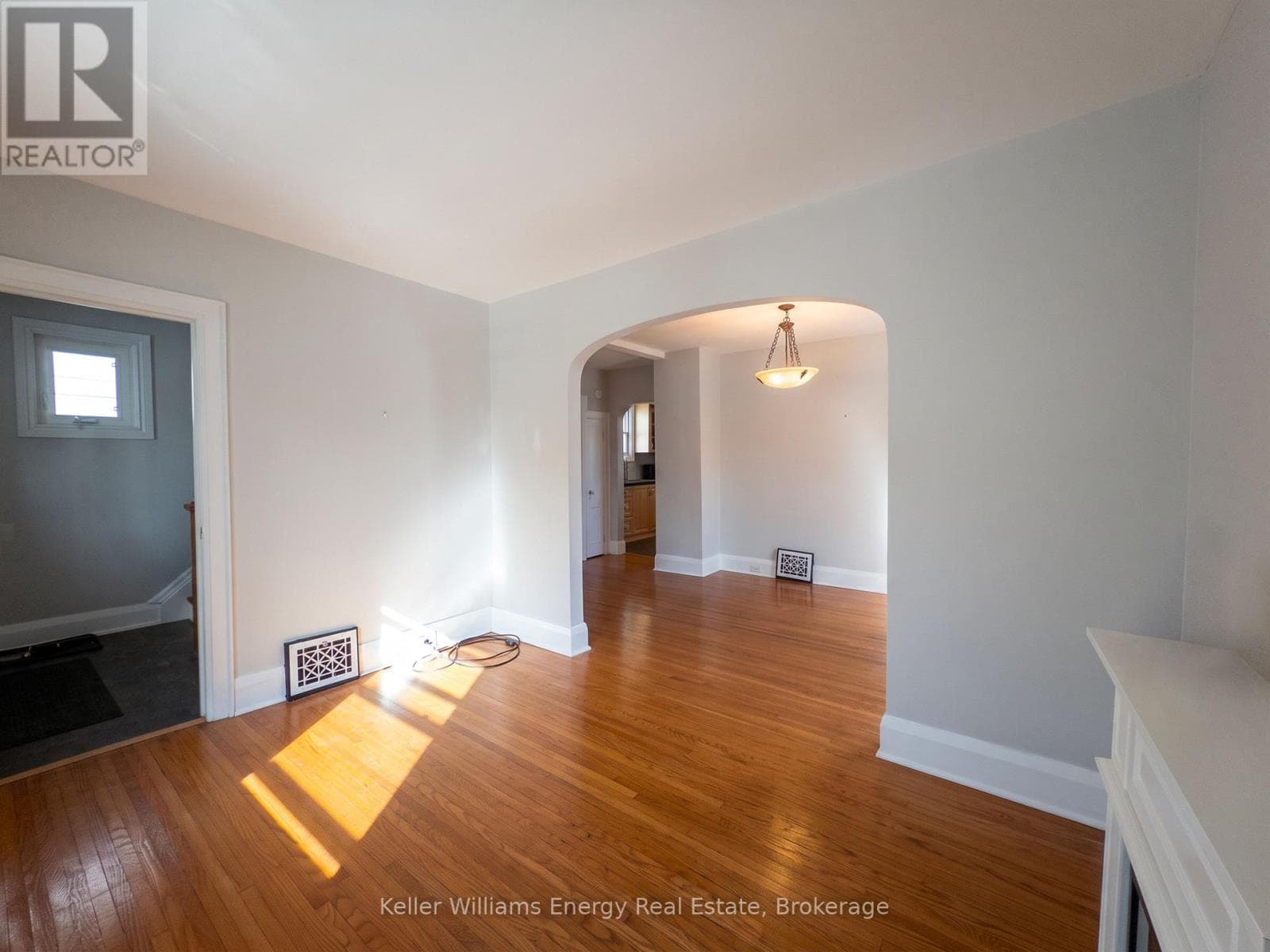 Single Family at 204 Gibb Street, Oshawa (Vanier), Ontario - Photo 9 - RE/MAX Garden City Realty