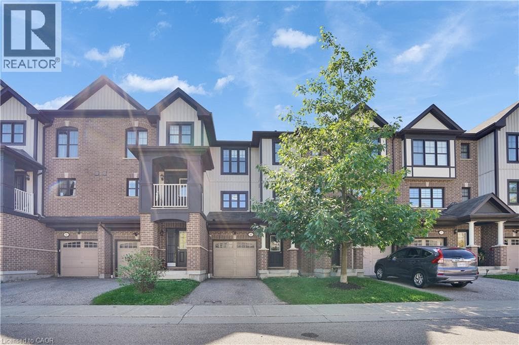 Single Family at 45- 701 HOMER WATSON Boulevard, Kitchener, Ontario - Photo 2 - RE/MAX Garden City Realty