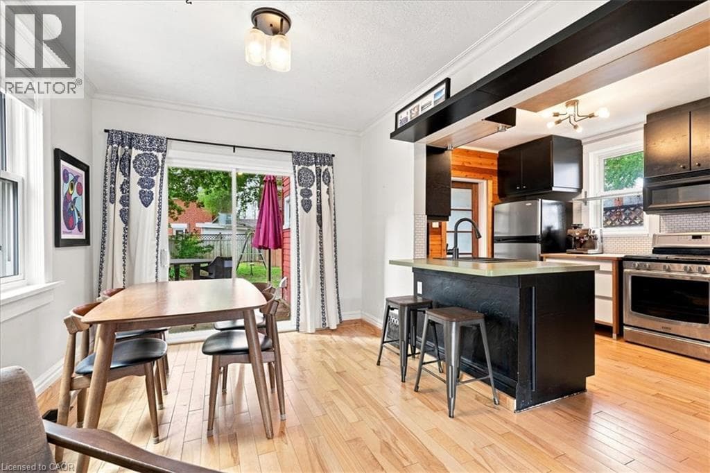 Single Family at 40 GUELPH Street, Kitchener, Ontario - Photo 7 - RE/MAX Garden City Realty