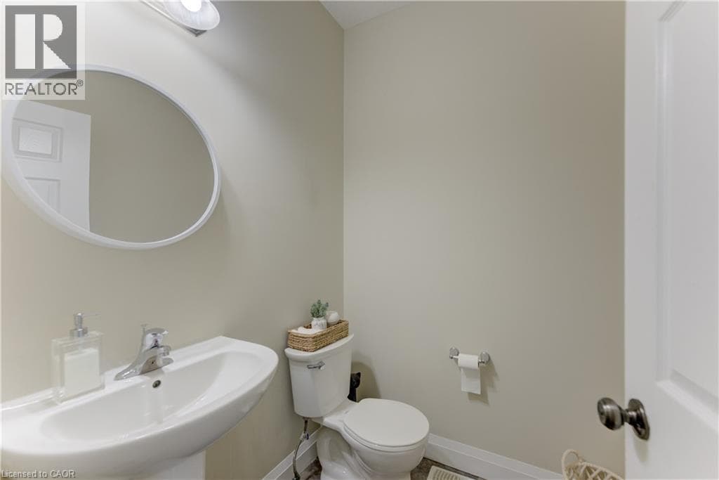 Single Family at 519 GRISTMILL Street, Waterloo, Ontario - Photo 10 - RE/MAX Garden City Realty