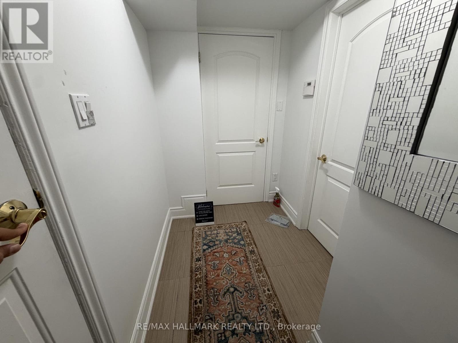 Single Family at BSMT- 190 Falstaff Avenue, Toronto (Rustic), Ontario - Photo 7 - RE/MAX Garden City Realty