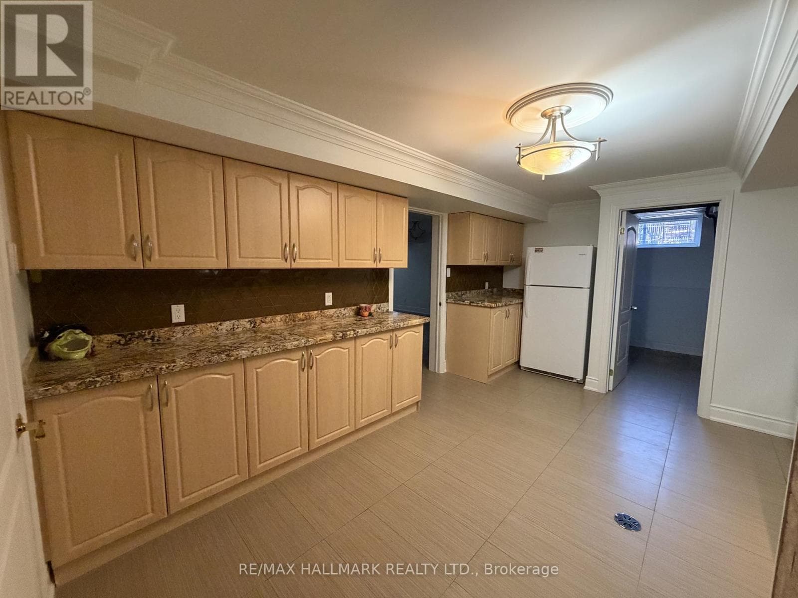 Single Family at BSMT- 190 Falstaff Avenue, Toronto (Rustic), Ontario - Photo 8 - RE/MAX Garden City Realty