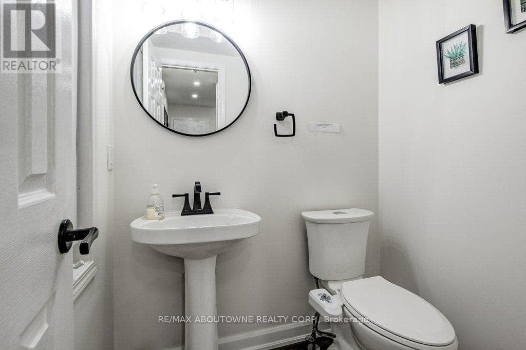 Single Family at 2183 Birchleaf Lane, Burlington (Orchard), Ontario - Photo 5 - RE/MAX Garden City Realty