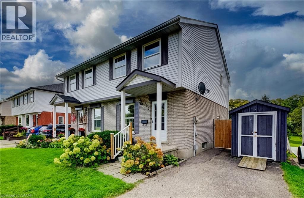 Single Family at 102 BLOOMINGDALE Road, Kitchener, Ontario - Photo 2 - RE/MAX Garden City Realty