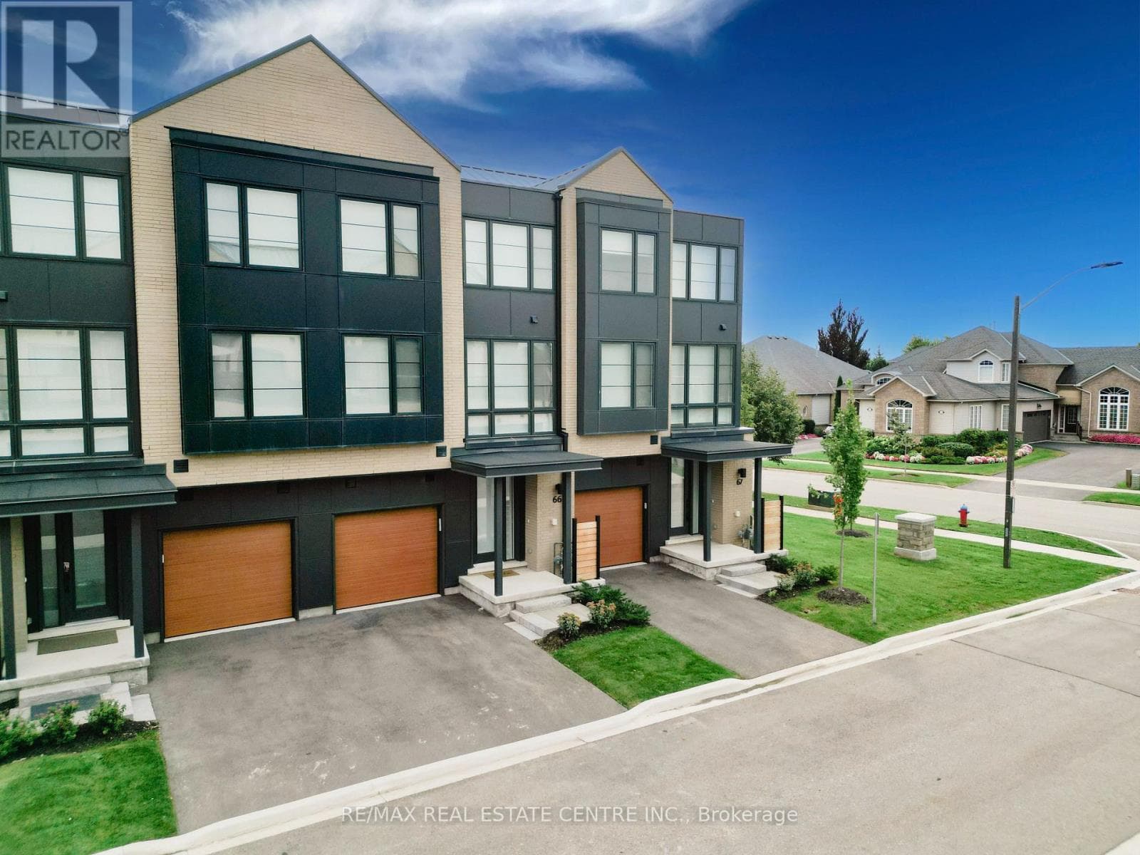 66- 2273 Turnberry Drive
