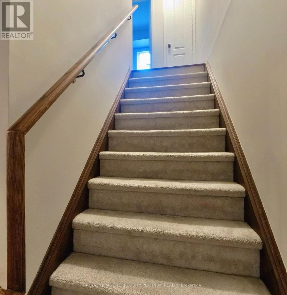 Single Family at 23- 2468 Post Road, Oakville (RO River Oaks), Ontario - Photo 8 - RE/MAX Garden City Realty