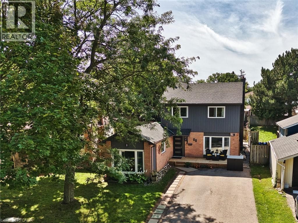 Single Family at 36 ANGELA Crescent, Cambridge, Ontario - Photo 3 - RE/MAX Garden City Realty