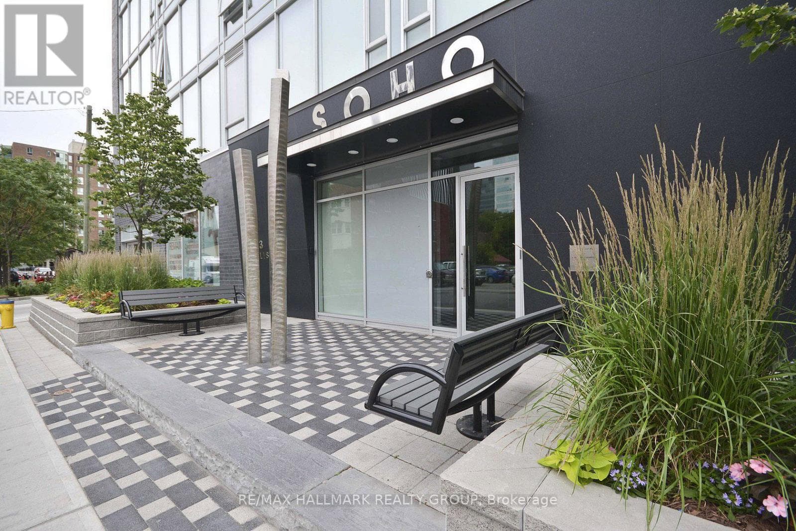 201- 300 Lisgar Street