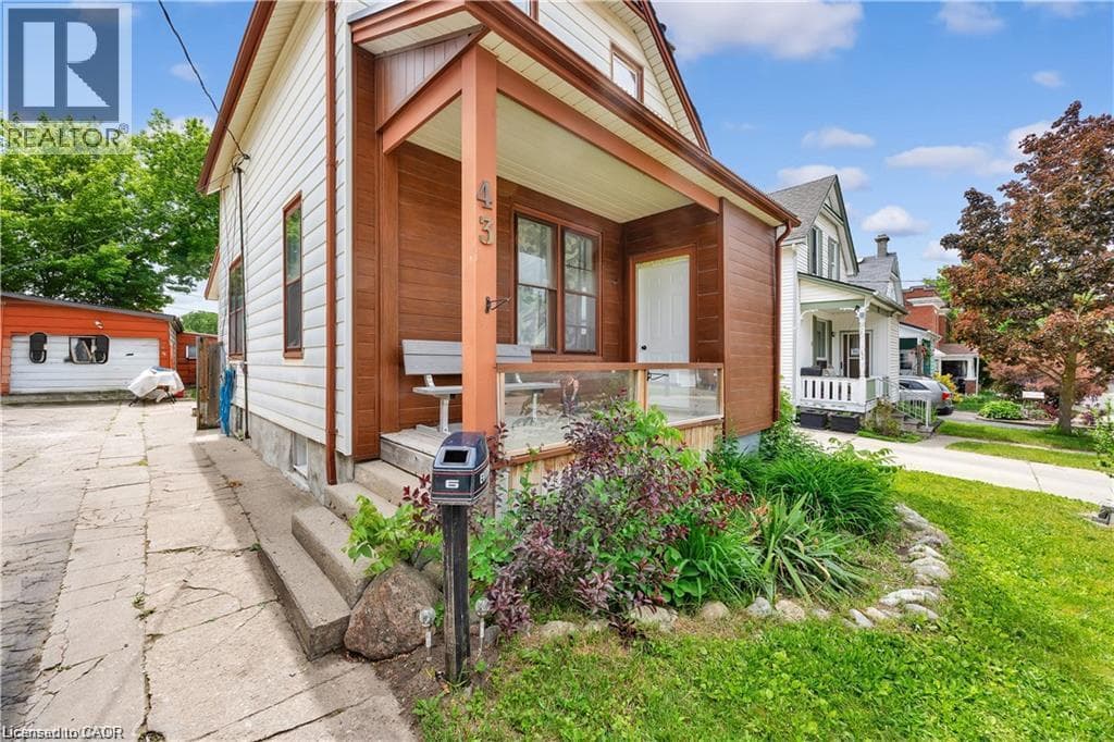 Single Family at 43 HENRY Street, Kitchener, Ontario - Photo 4 - RE/MAX Garden City Realty