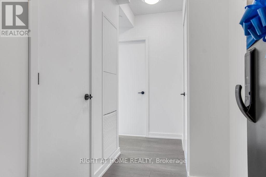 Single Family at 304- 335 Wheat Boom Drive, Oakville (JM Joshua Meadows), Ontario - Photo 10 - RE/MAX Garden City Realty