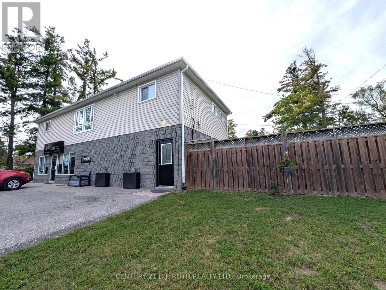2- 2394 25 SIDE Road