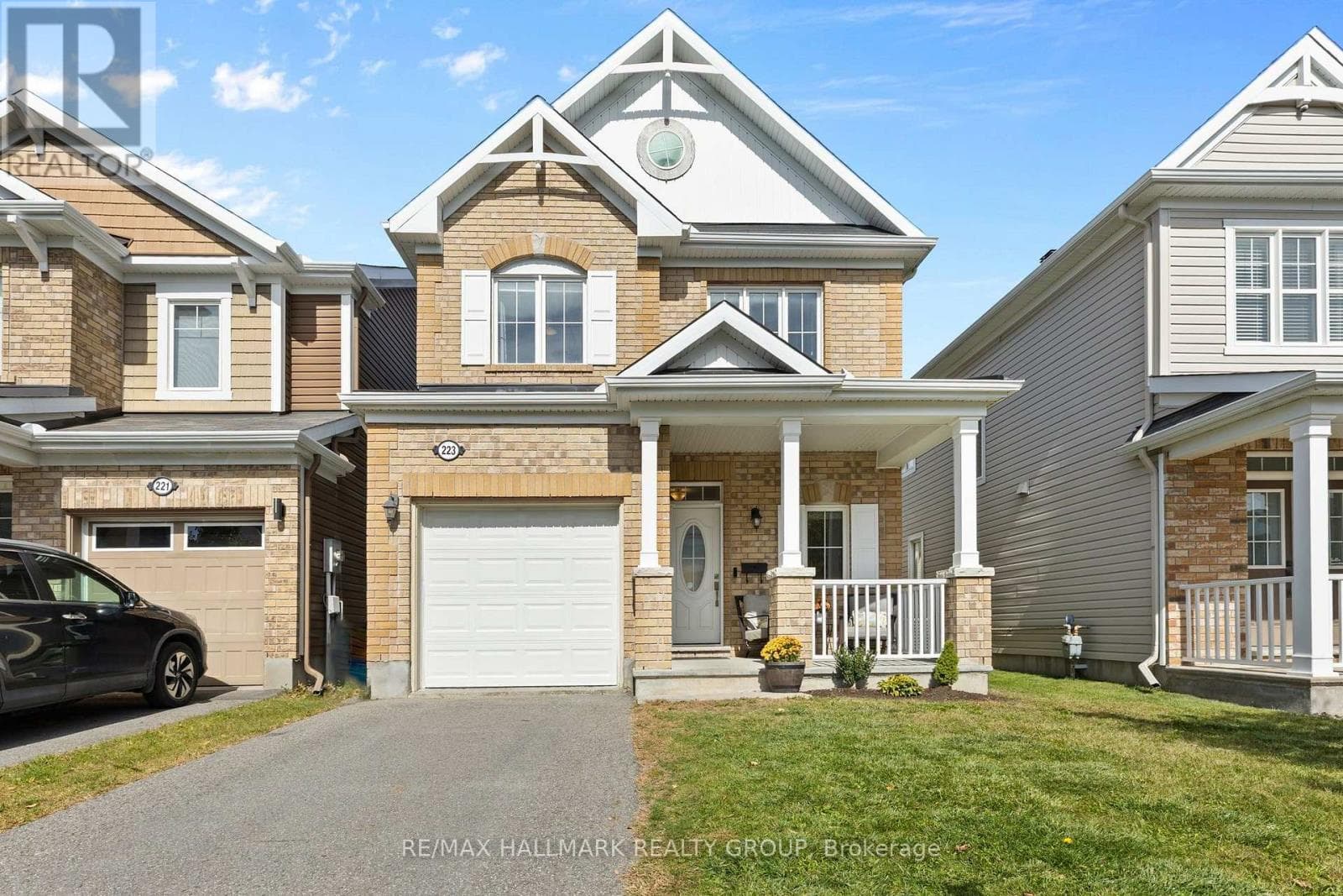223 Serra Ridge