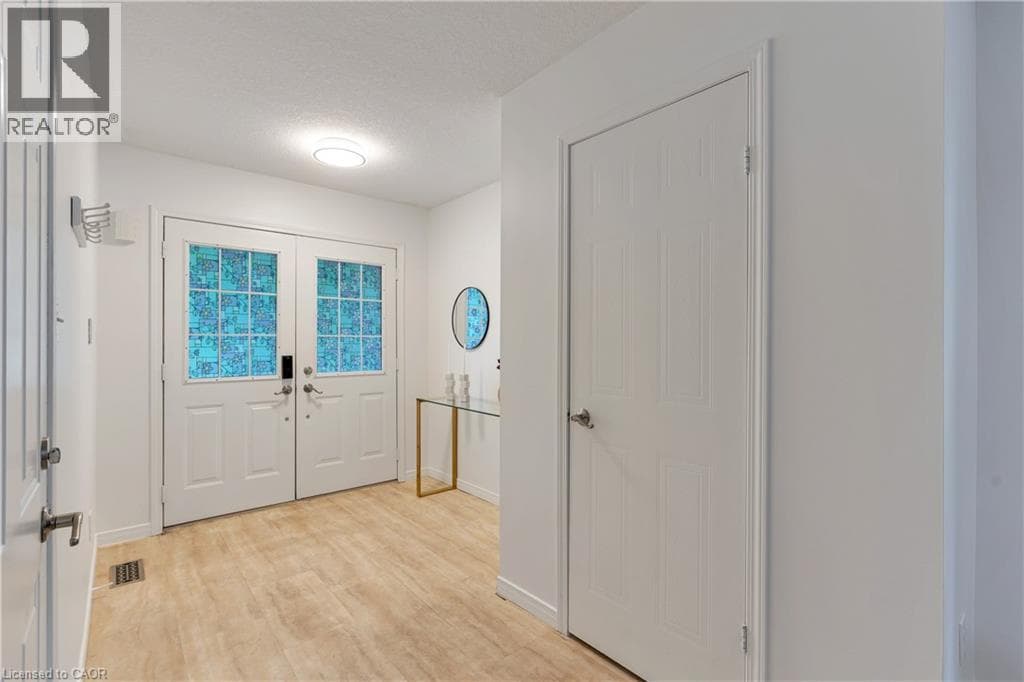Single Family at 756 KARLSFELD Road, Waterloo, Ontario - Photo 4 - RE/MAX Garden City Realty