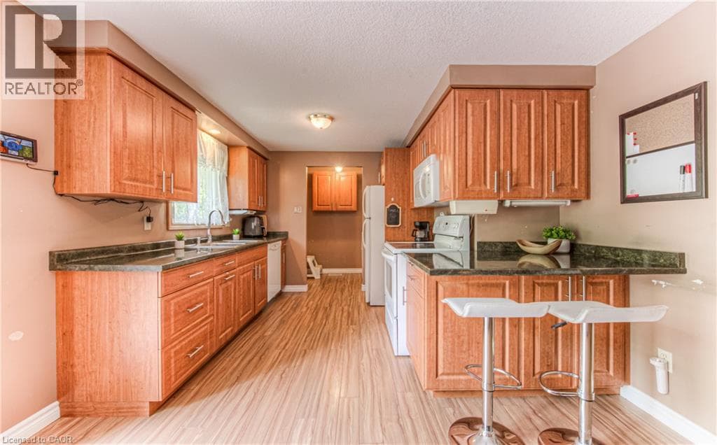 Single Family at 82 ROSENEATH Crescent, Kitchener, Ontario - Photo 10 - RE/MAX Garden City Realty